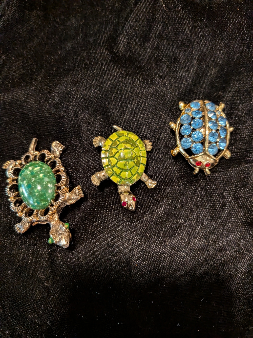 Lot of 3 vintage gem & rhinestone broaches